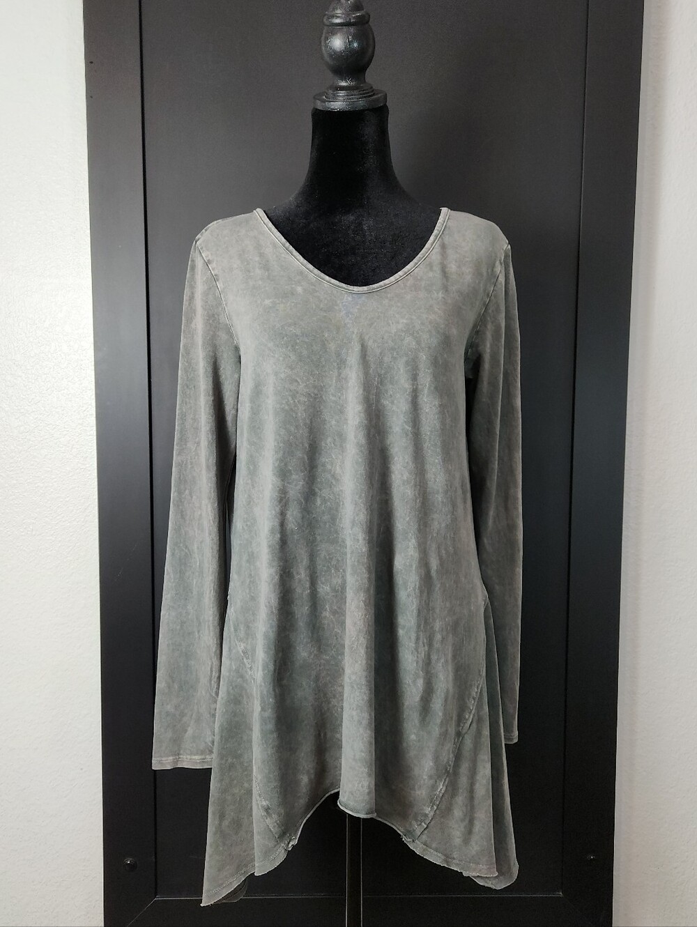 Chatoyant Mineral Wash Asymmetrical Handkerchief Hem Long Sleeve Tunic Top - S